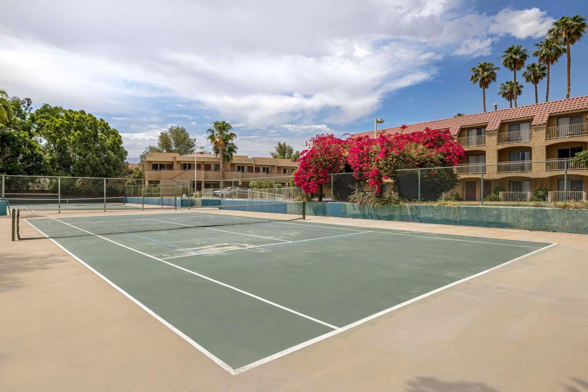 Best Western Plus Palm Desert Resort Exterior foto